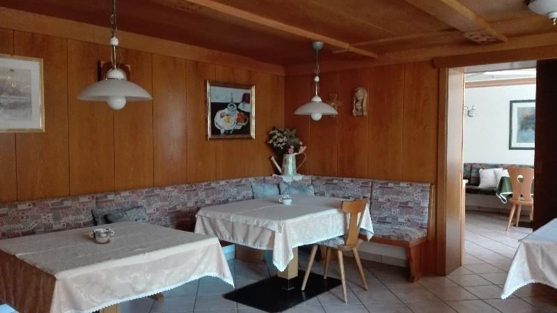 Pensione Valbona Corvara In Badia Exterior foto